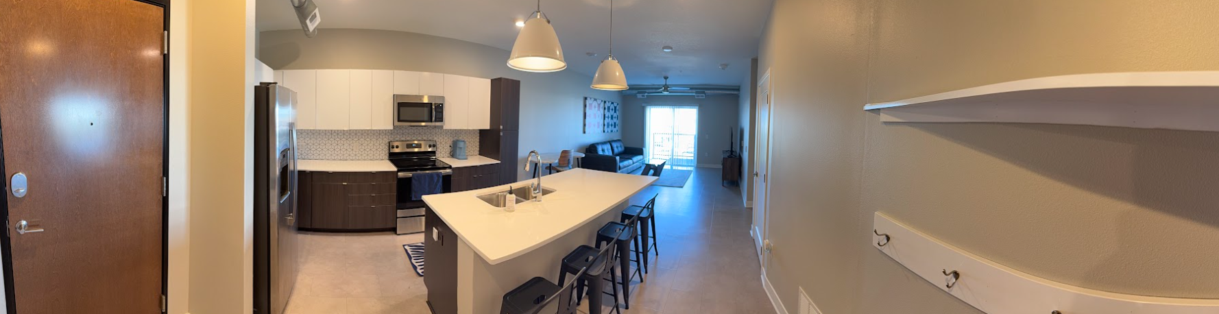 The Sapphire Suite | Furnished 1BR Downtown Des Moines