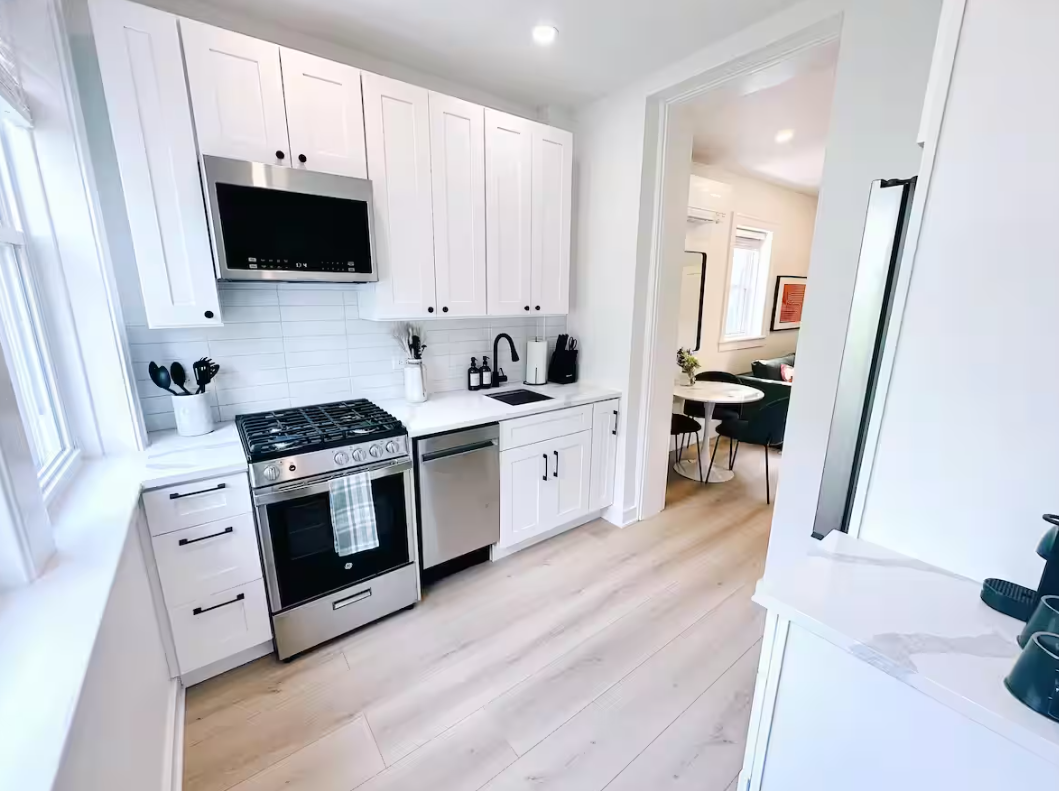 Prairie Haven | Furnished 2BR Townhome Near Kansas City